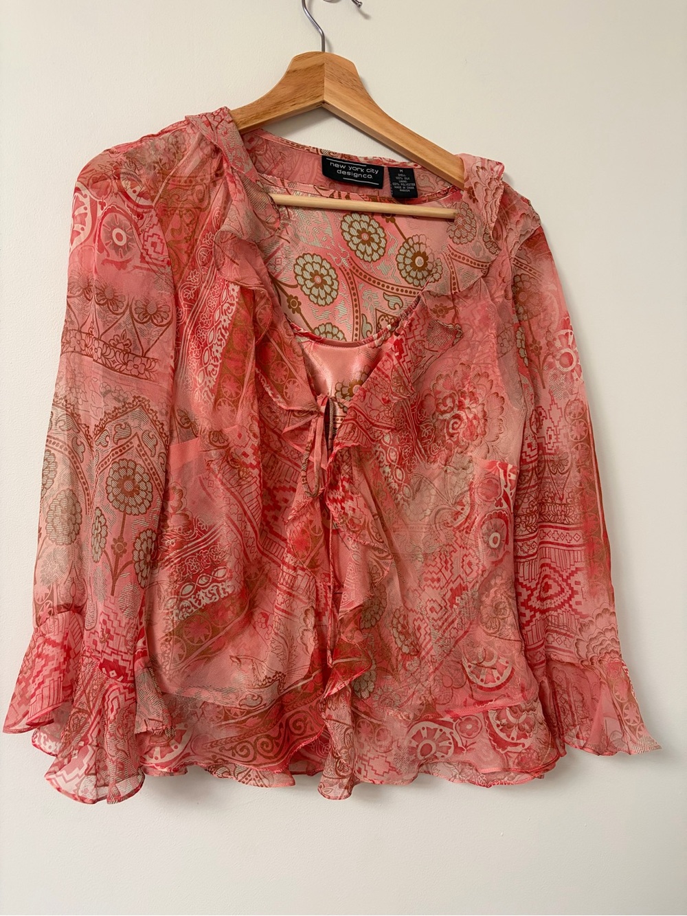 Y2K New York & Company Size Med Silk Pink Paisley Ruffle Tie-Front Blouse EUC